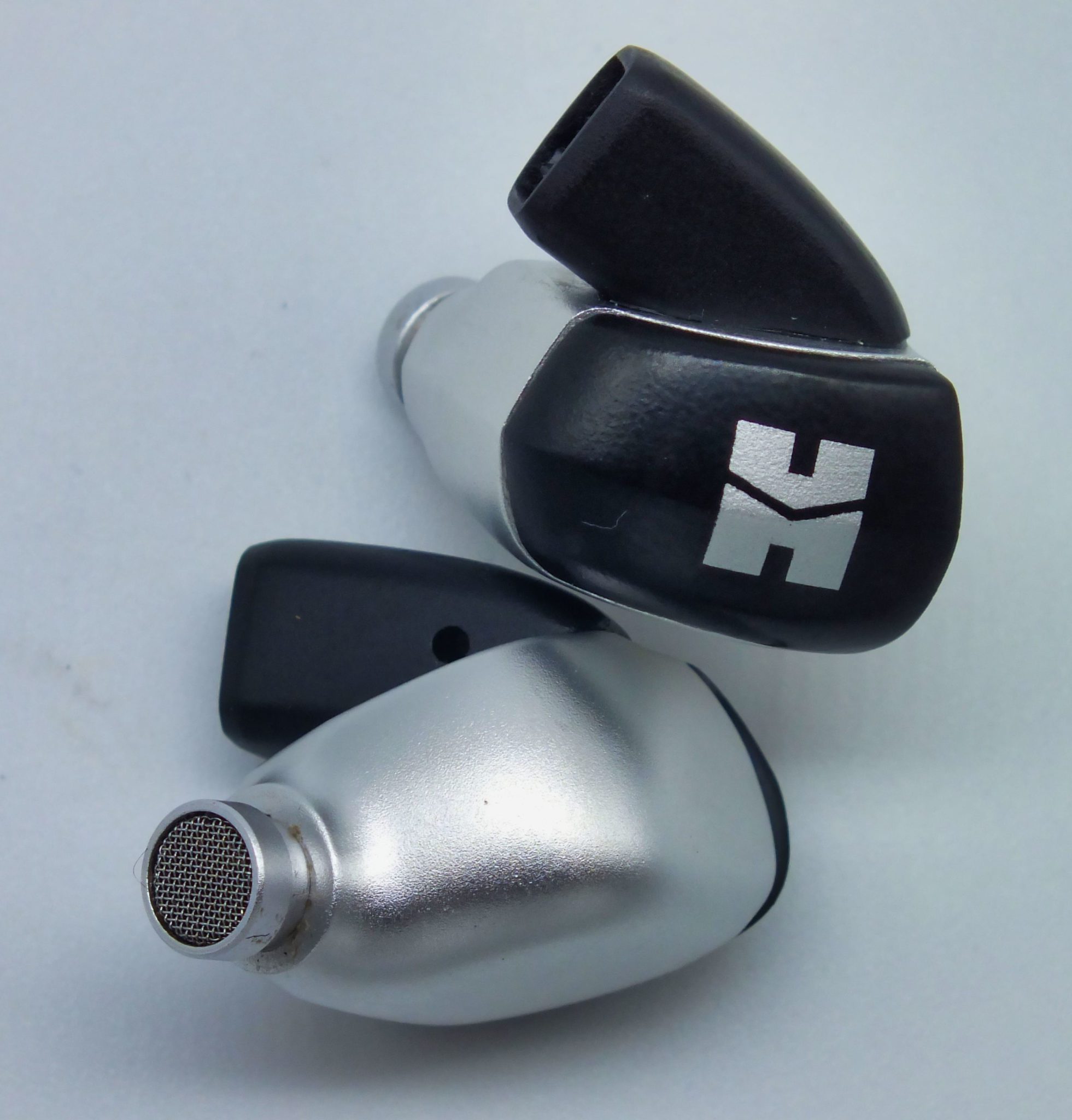Hifiman RE2000 Silver in ear monitor review | Audiofool Reviews